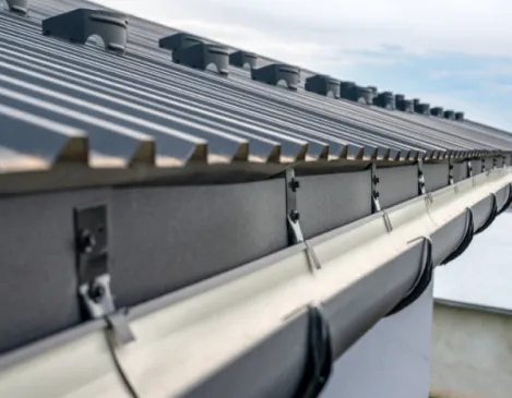 Half-round gutters